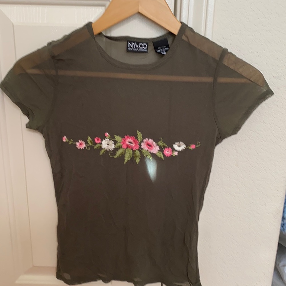 NY & Co Women’s Mesh Top